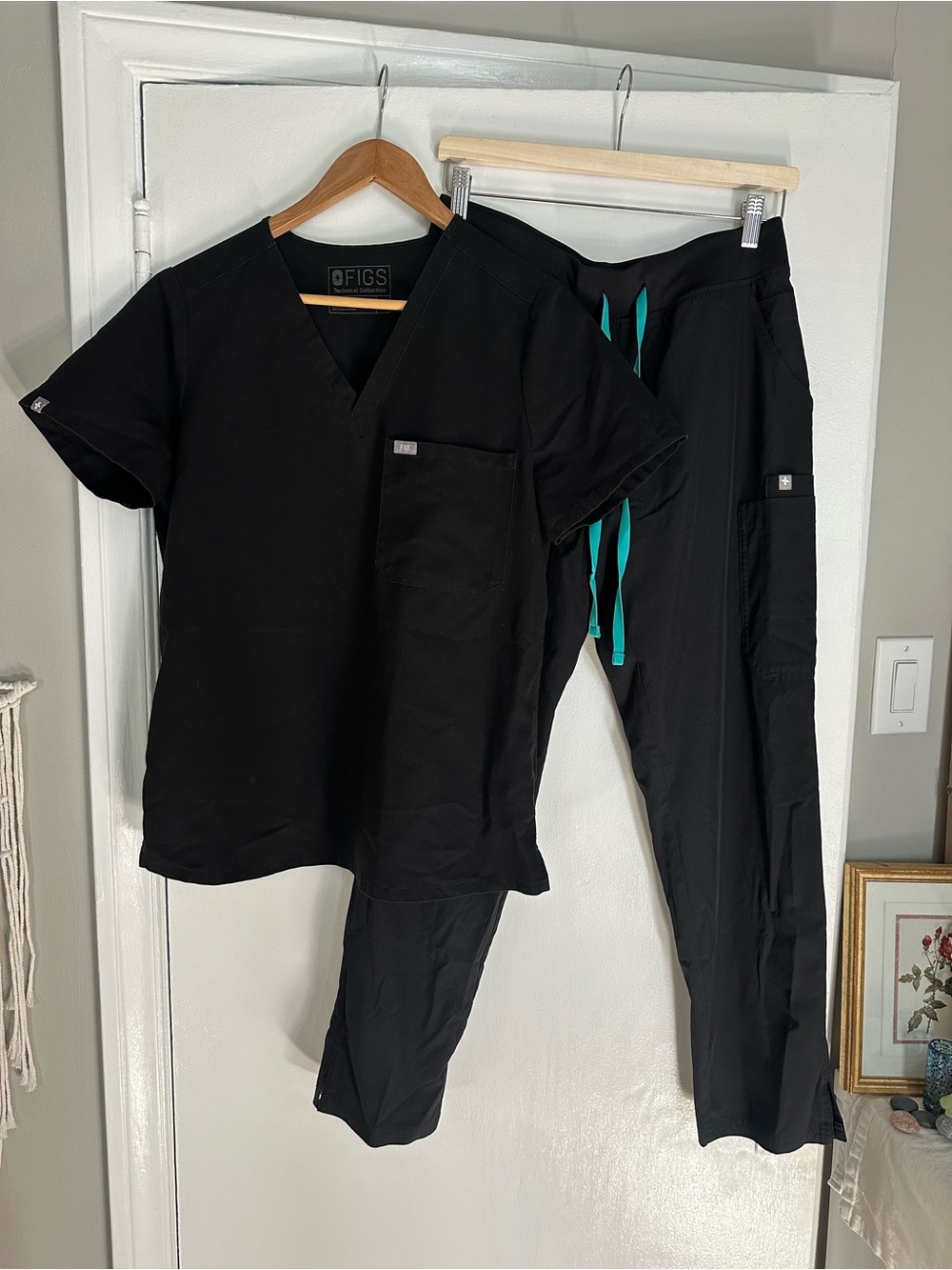 FIGS Black Scrub Pants with Teal Drawstring